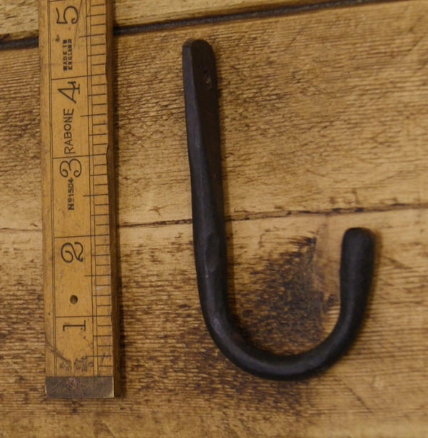Single Hook Hand Forged VERMONT Black Wax 100mm