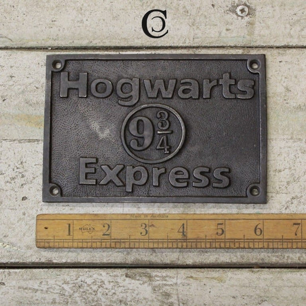 Plaque Hogwarts Express Cast Antique Iron 100 x 150mm