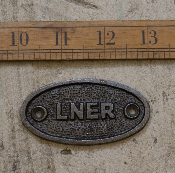 Plaque Oval LNER Antique Iron 75mm x 40mm