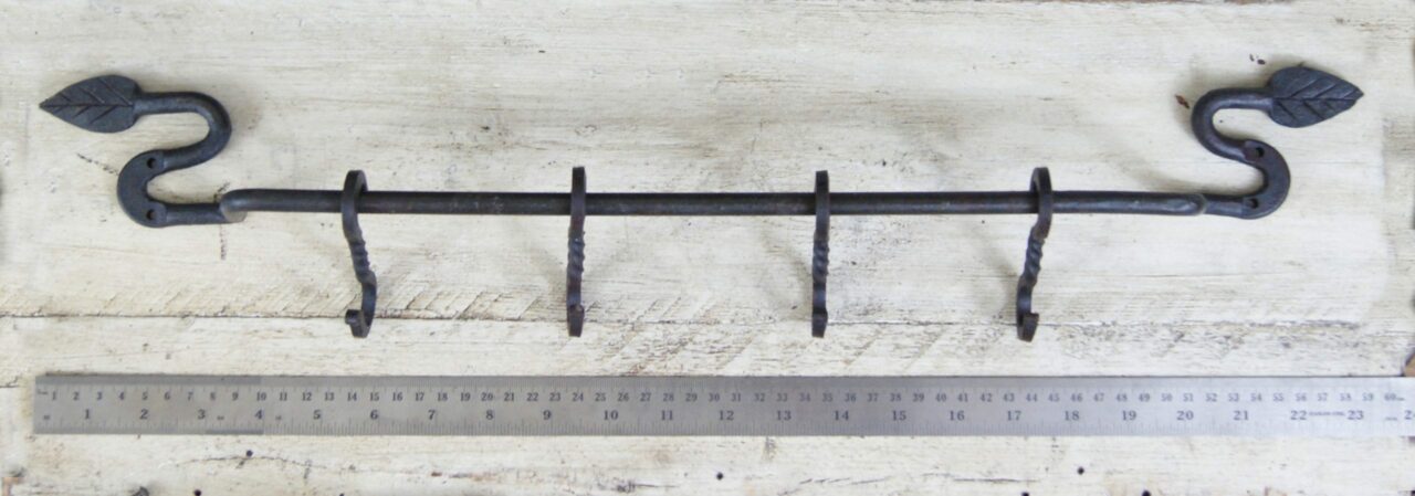 Creative Hook Rails Hook Rail Leaf Design (4 Twisted Hook) Black Beeswax 500mm – Cottingham ...