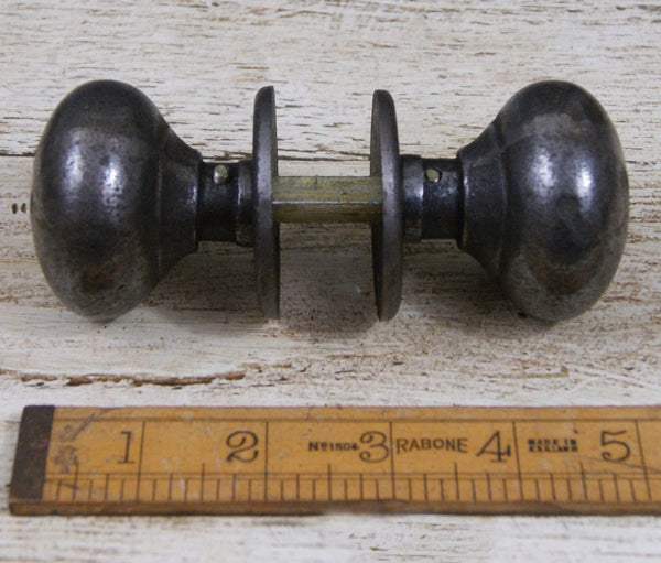 Cottage Bun Door Knob Cast Iron Antique Iron 50mm Diameter