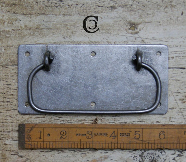 Chest Lifting Handle Plate Design Antique Iron 150mm (AF061)
