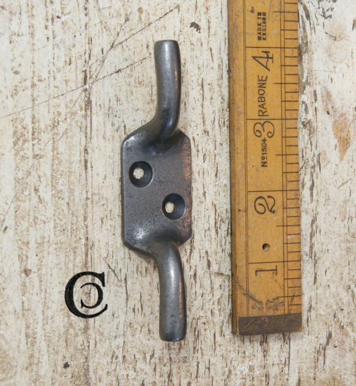 Cleat Hook Double (for Airer) Cast Antique Iron 100mm