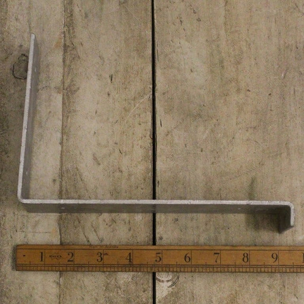 Shelf Bracket UTILITY Medium Duty Angle Galv Lip 150mm x 225mm