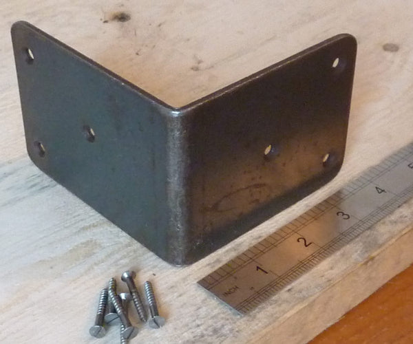 Butchers Block Corner Antique Steel 100mm High x 100mm x 100mm (1.5mm)