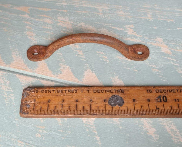 Bow Handle Cast Iron Rust 100mm (AF036)