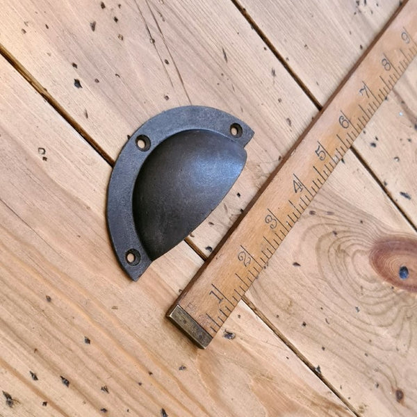 Cup Handle Basic Design Large Cast Antique Iron 100mm