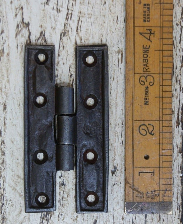 H Hinge Cast Antique Iron 90mm (AF076)