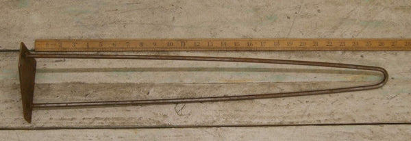 Hairpin Leg 2 Prong Antique Iron 660mm
