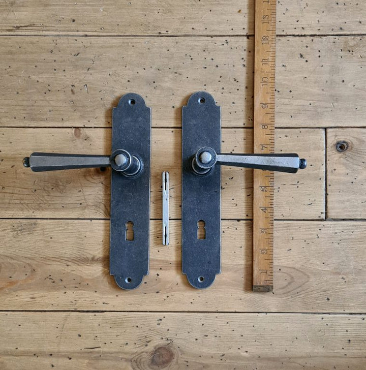 Lever Handle on Back Plate CROMBIE Cast Antique Iron 145mm