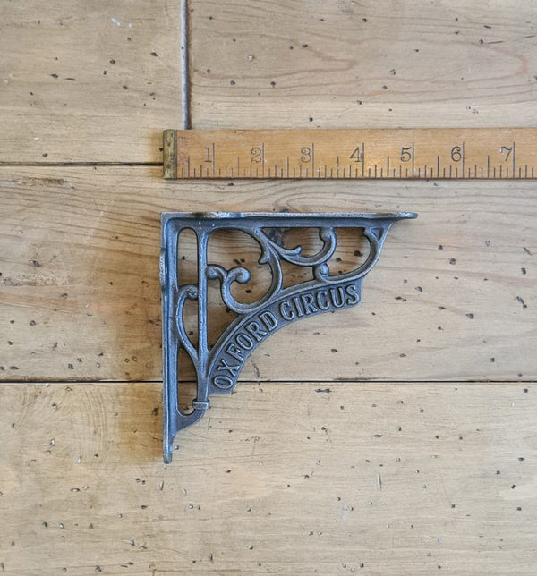 Shelf Bracket OXFORD CIRCUS Heritage Cast Antique Iron 125mm X 125mm