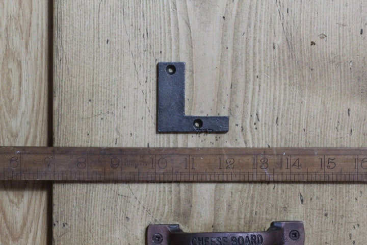 Cast Iron LETTER L 50mm High Antique Iron