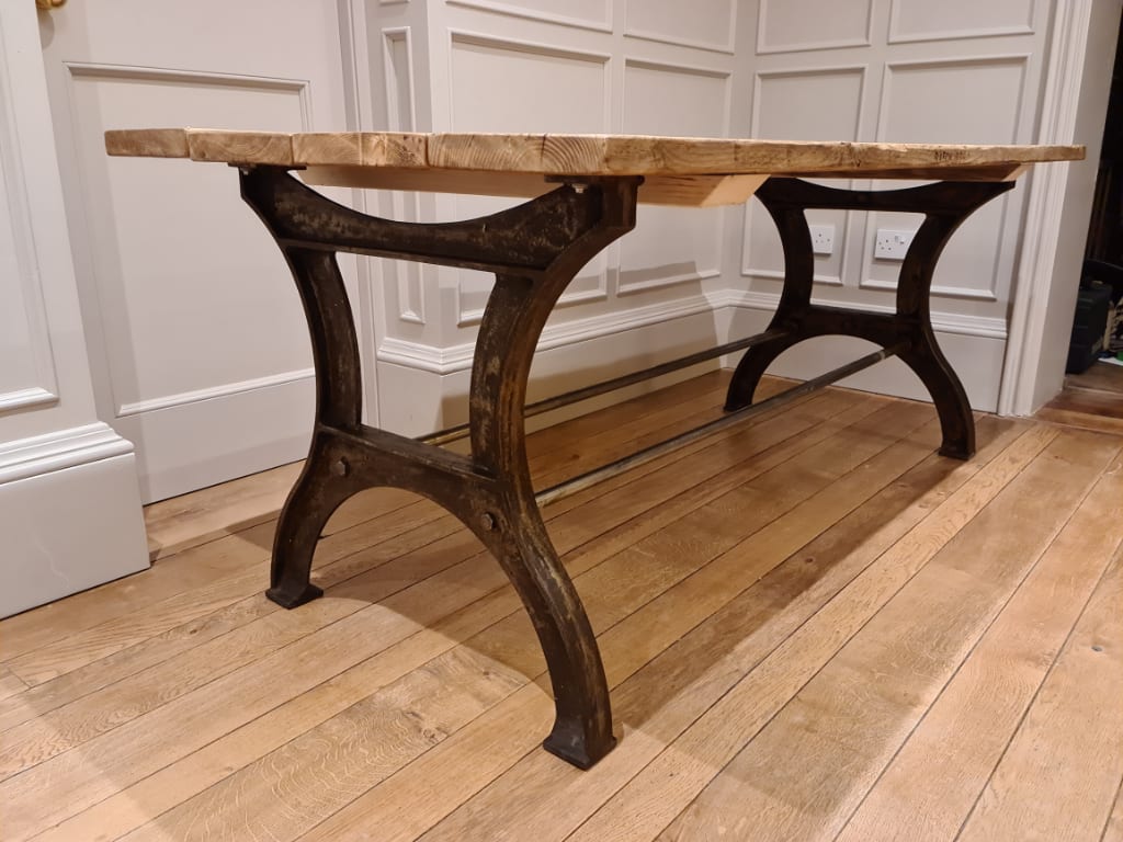 Dining Table End Frame ANLABY (2 rods) Curved Cast Iron 710mm x 700mm