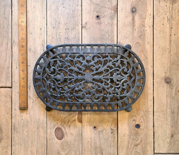 Table Trivet VICTORIAN ornate Very heavy Size - 345mm x210mm